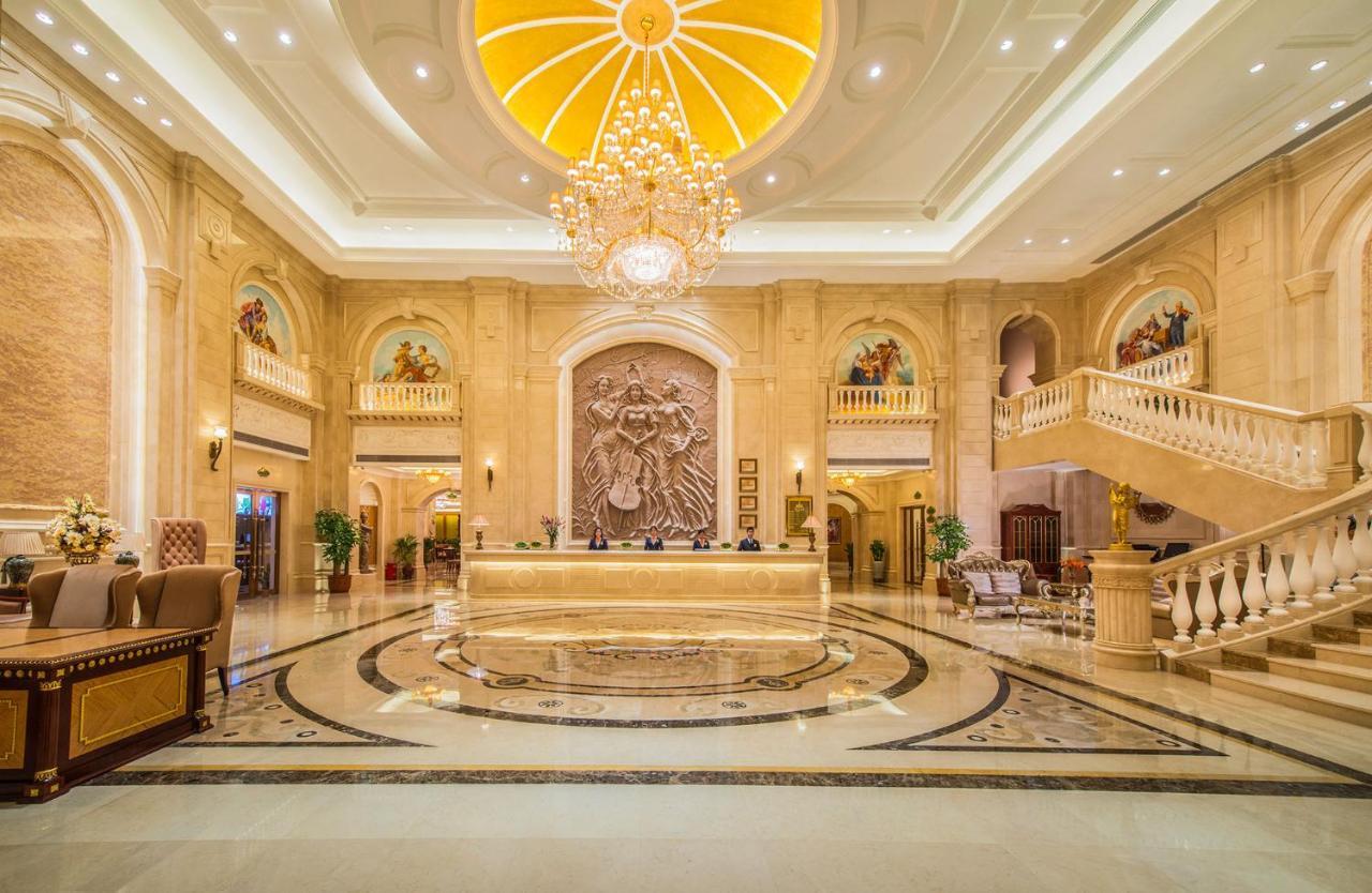 Vienna Hotel Hainan Oriental Avenue Dongfang Exterior photo