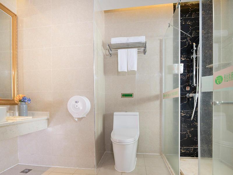 Vienna Hotel Hainan Oriental Avenue Dongfang Exterior photo